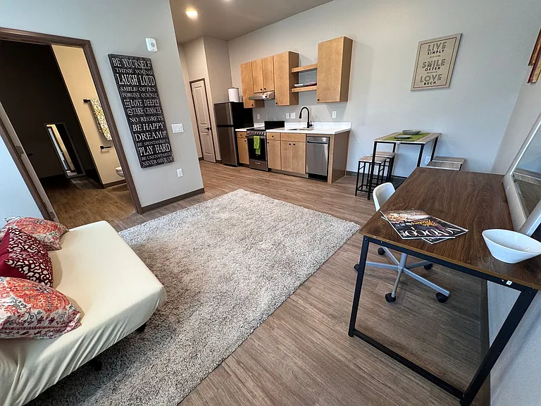 720 W Prospect Rd #101 — Photo 11