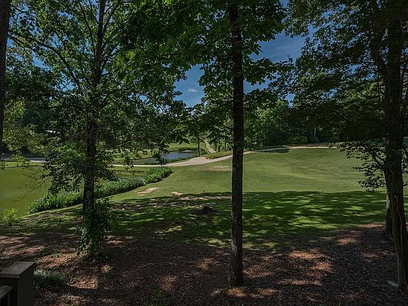 3rd image of 155 Cambrian Way