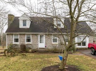 9 Horseshoe Dr, Paris, KY 40361