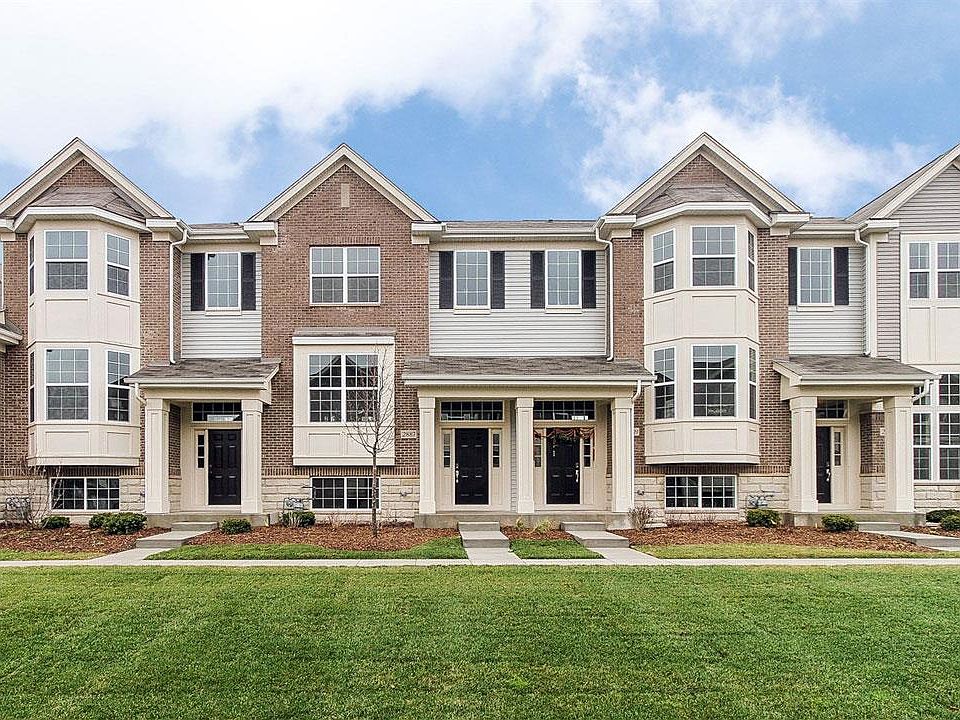 Located on 4123 in Mayfair - Uptown Series in Naperville, IL