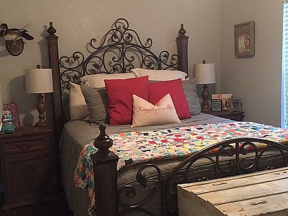 5th image of 4413 Gordan Ln