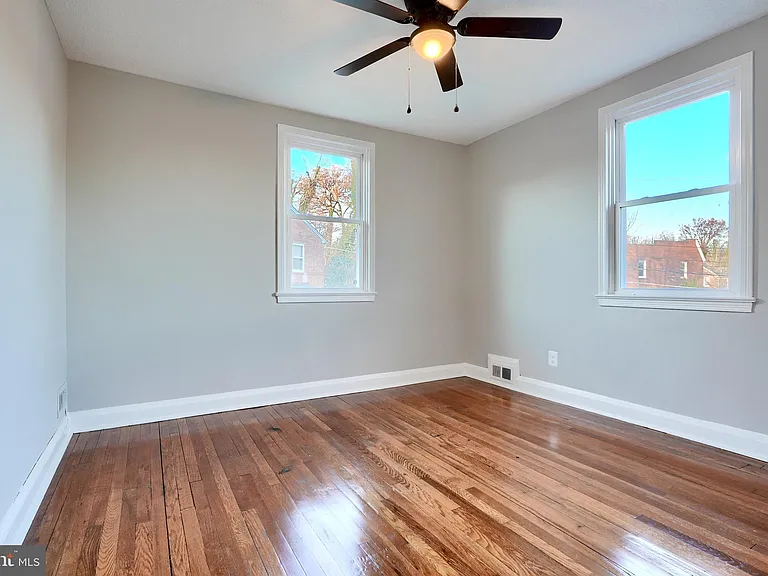 51 Briarwood Rd — Photo 18