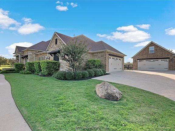 3rd image of 4678 Tuscany Trace Ct