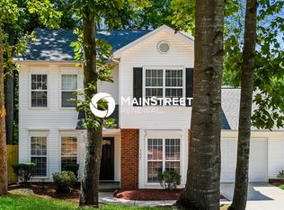 5425 Whittlington Dr, Charlotte, NC 28215