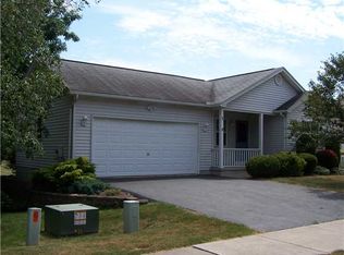 3 Gursslin Ln, Hilton, NY 14468