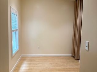 909 Hancock St #1, Quincy, MA 02170