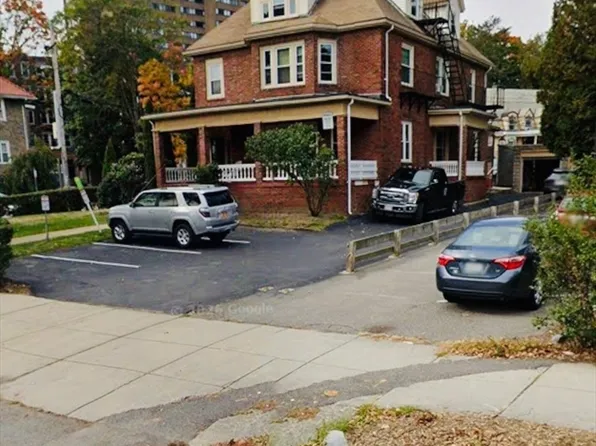 1857 Commonwealth Ave, Brighton, MA 02135