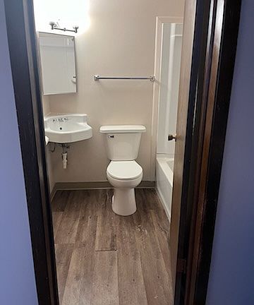 5th image of 2645 N 61st St #1