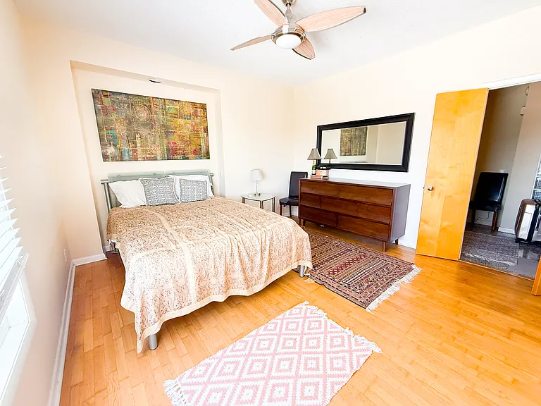 587 Virginia Ave NE #Penthouse 1 — Photo 17