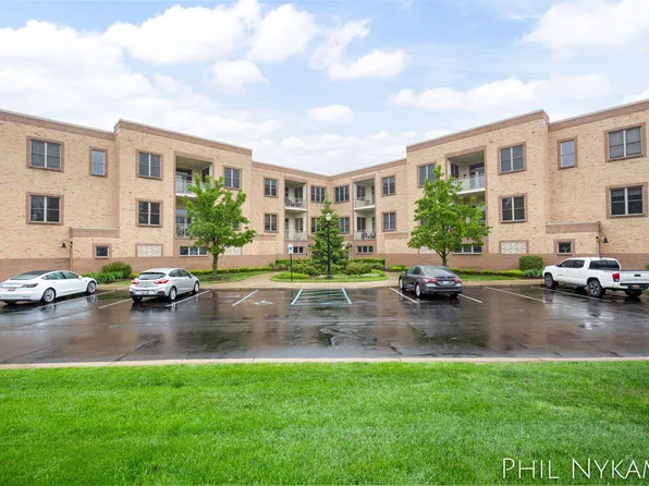 29 E 6th St Unit 304, Holland, MI 49423