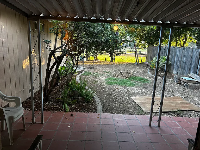 Lake Natoma Dr — Photo 8