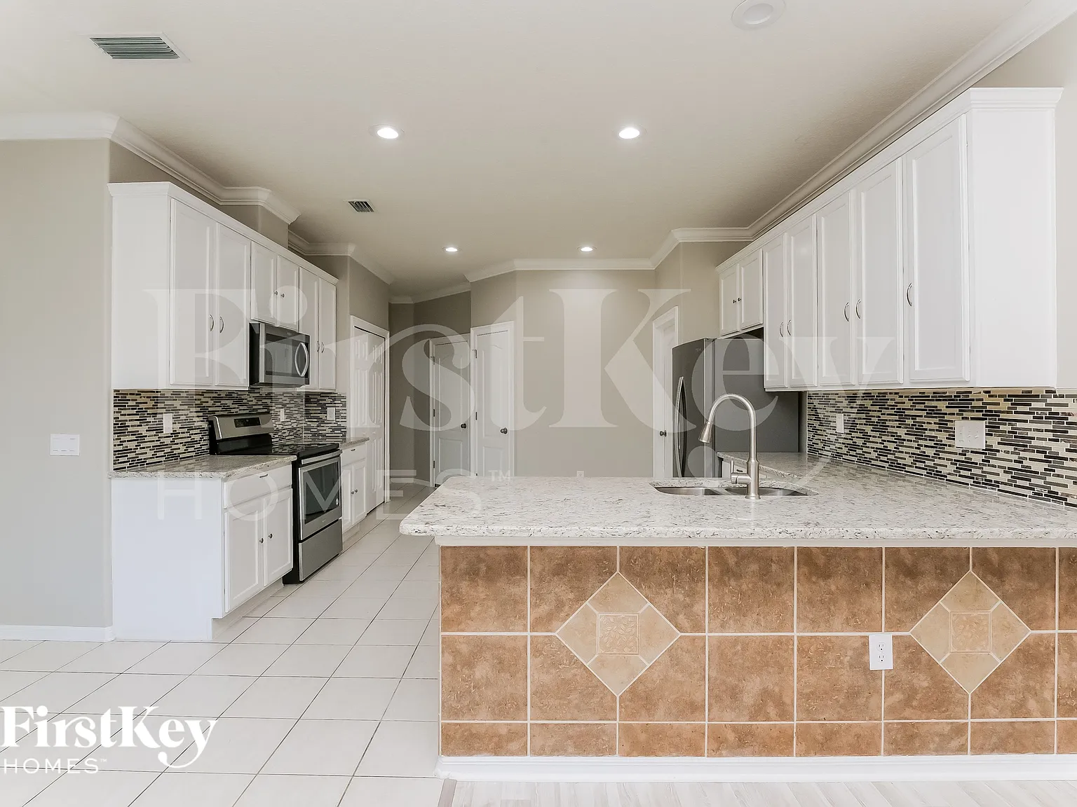 4 bed, 3.0 bath, 2618 sqft, $2,890 — Photo 4