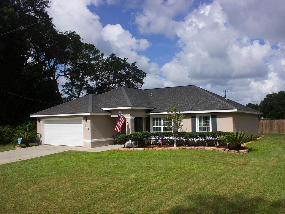 1st image of 672 NE 130th Ct