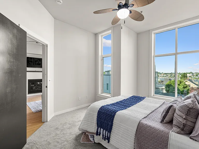 655 Crockett St #A104 — Photo 14