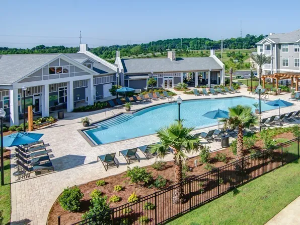 Capital Place at Southwood