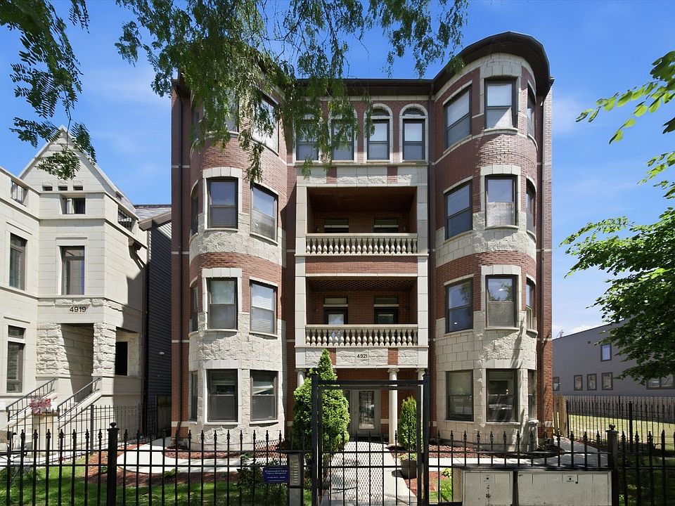 1st image of 4921 S King Dr APT 1S