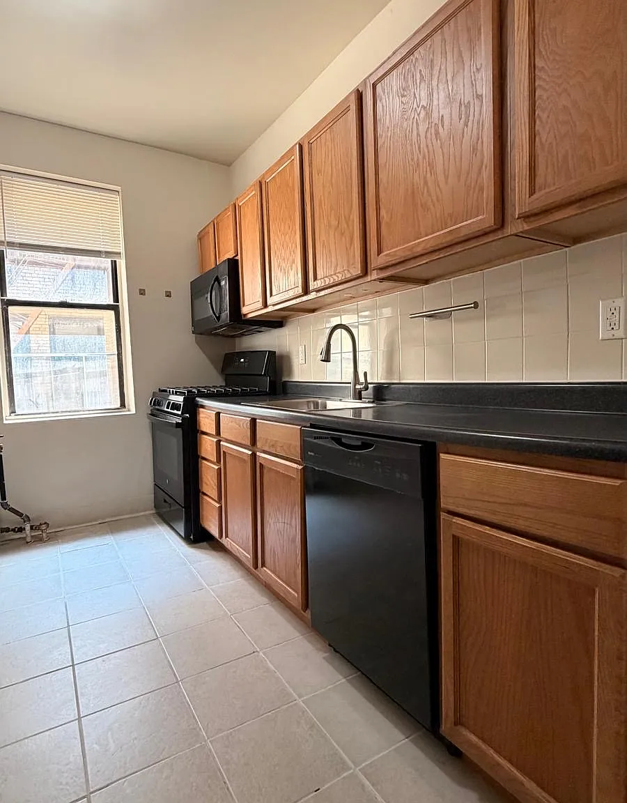 1 bed, 700 sqft, $1,695 — Photo 4