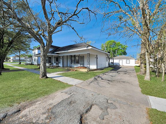 5th image of 820 6th St