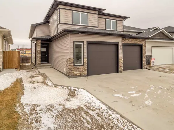 409 Rivergrove Chase W, Lethbridge, AB T1K 8E9