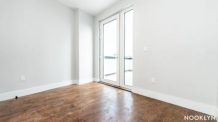 Rented by Nooklyn NYC LLC | media 10