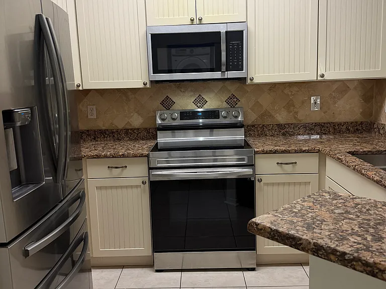 510 Florida Club Blvd #205 — Photo 2