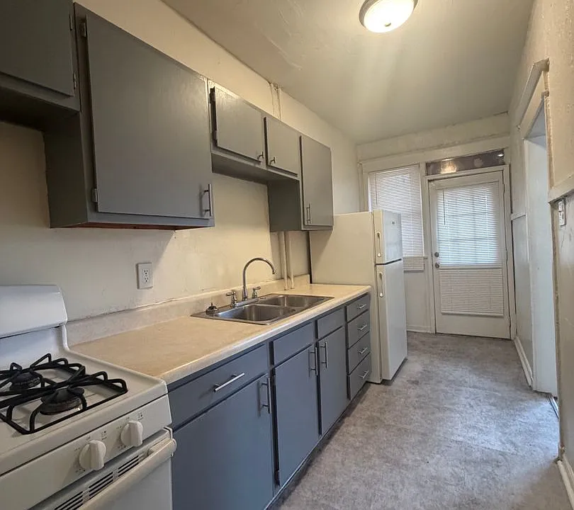 Afton Apartments