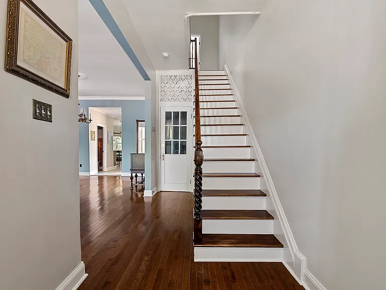 1309 N 20th St — Photo 32
