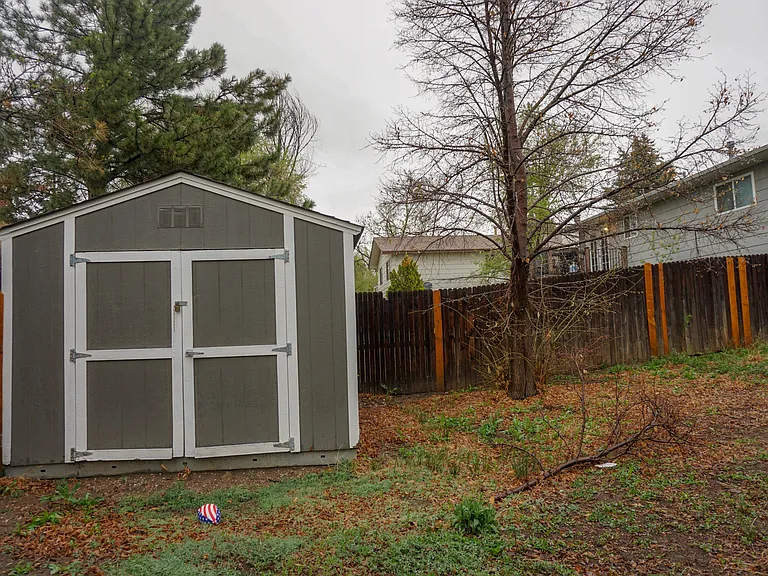 7340 Woodstock St — Photo 25