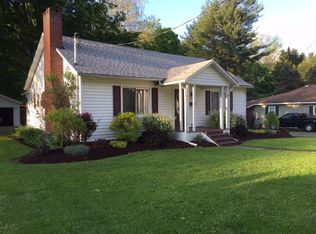 322 State St, Russell, PA 16345