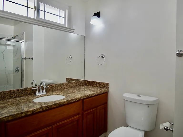 3001 Knights Bridge Rd — Photo 14
