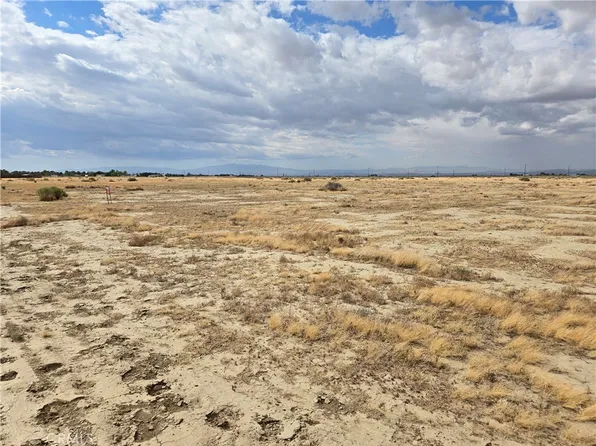 0 Kettering St Lot 16, Lancaster, CA 93535