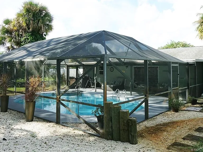 905 SE Flamingo Ave — Photo 29