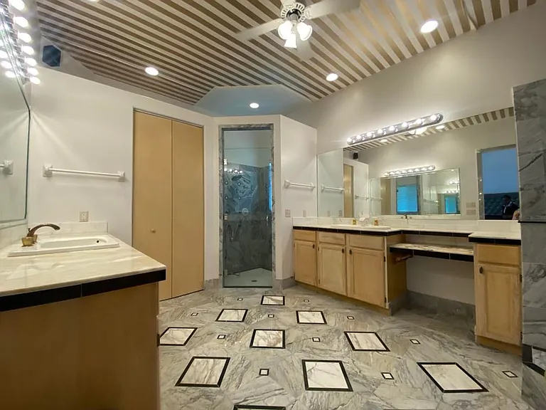 108 Paradise Valley Ct — Photo 16