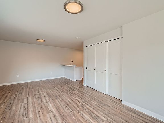 3rd image of 2324 Bonair Pl SW #1