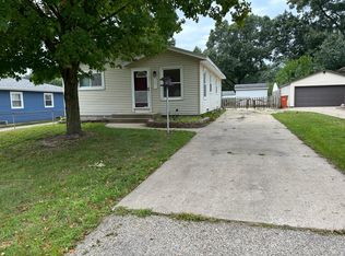 3651 Vineyard Ave NE, Grand Rapids, MI 49525