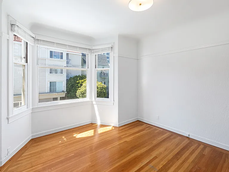 1840 Green St #3 — Photo 3