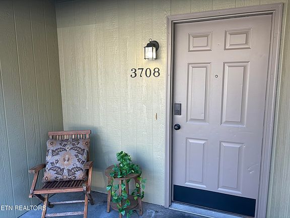 3rd image of 3708 Gunnison Way