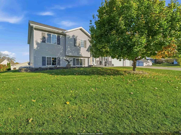 102 David Ct, Eden, WI 53019