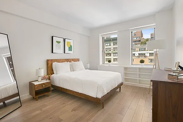 Sold by Compass | media 7