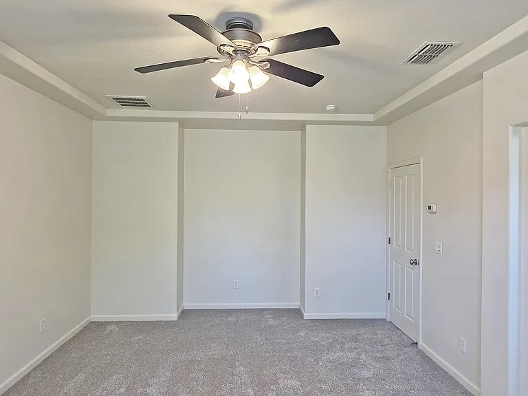 845 Bronze Ln — Photo 17