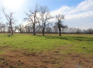 16 Mitchell Rd, Boyce, LA 71409