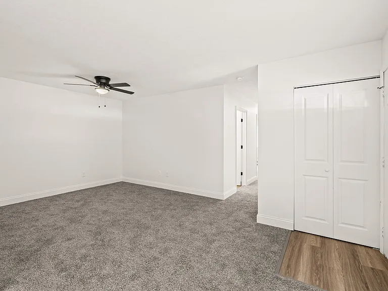 18 Old Yellow Springs Rd — Photo 25