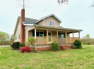 1328 Red White And Blue Rd, Roaring River, NC 28669