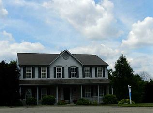 558 Meade Dr, Mc Kees Rocks, PA 15136