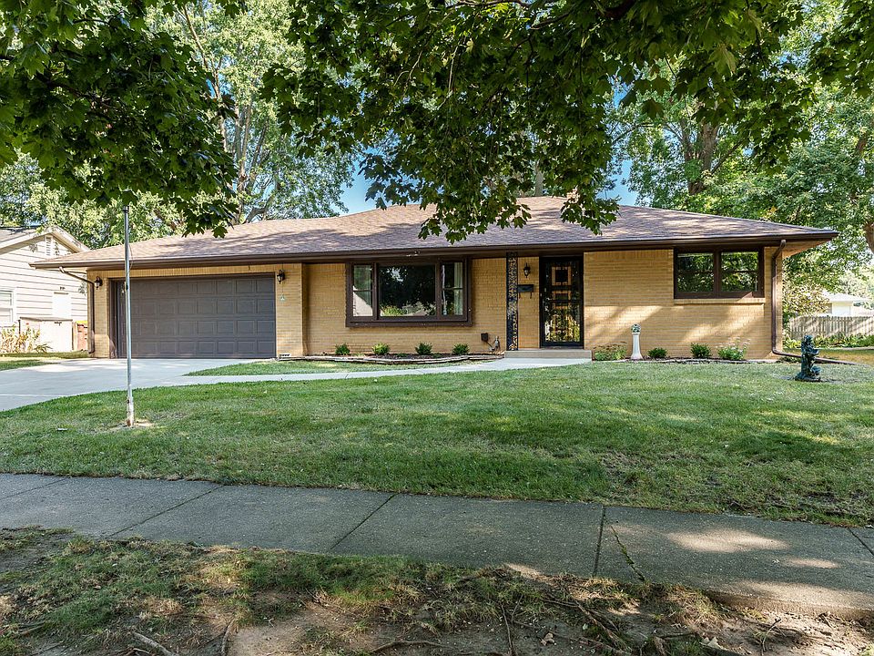 1st image of 4620 Longmeadow Ln