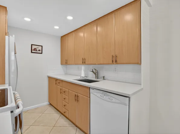 3067 Exeter D, Boca Raton, FL 33434