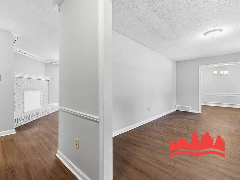 7243 Newling Ln — Photo 8