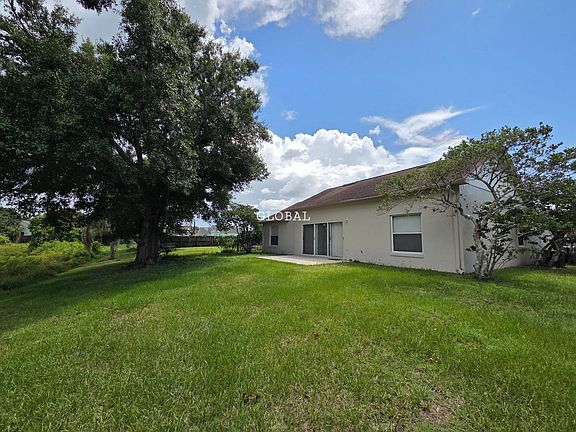 3rd image of 11515 Wingham Ct