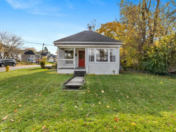 536 Wright St NE, Grand Rapids, MI 49505