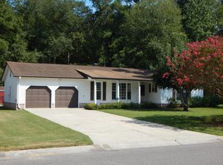 118 Sandtrap Rd, Summerville, SC 29483